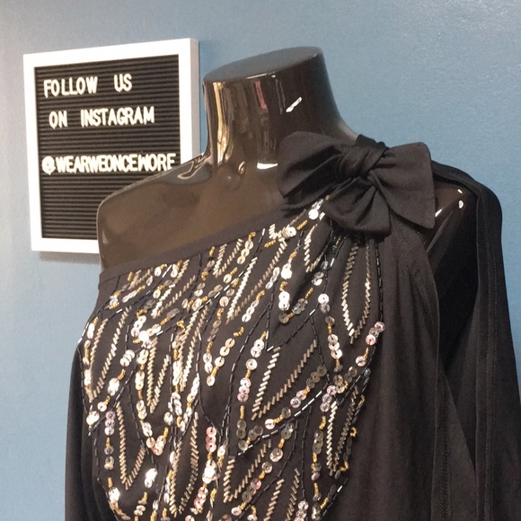 Asymmetrical Sequins Detailed Tunic/Dress - Picture 3 of 6